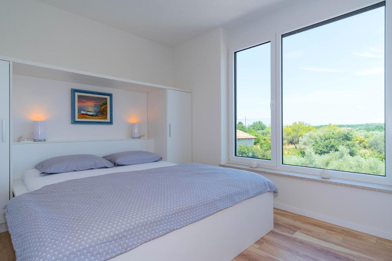 The Blueview Appartements Novigrad Novigrad Istria Extérieur photo